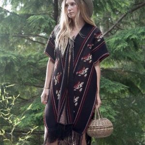 Vintage Boho Mexican Handwoven Wrap Poncho One Size